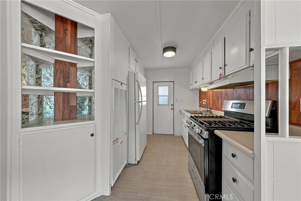 1025 Martin Street 47