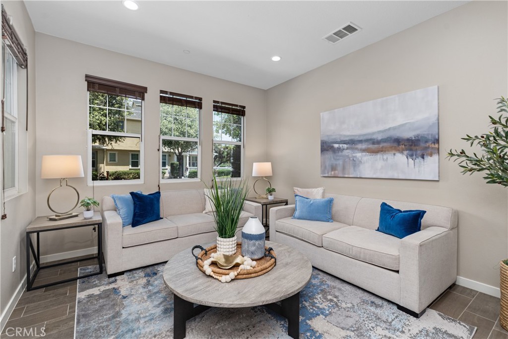 Aurora (ESAURO) - Residential