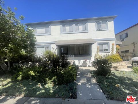 Photo of 304 S Doheny Drive, Beverly Hills, CA 90211 (MLS # 26848875)