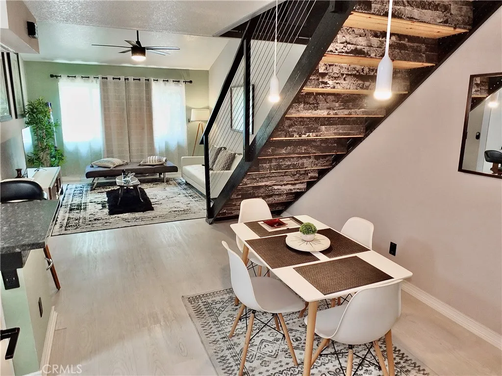 Paramount, California 90723, United States, 2 Bedrooms Bedrooms, ,1 BathroomBathrooms,Residential,Active,191848