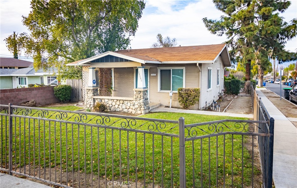 24566 University Avenue