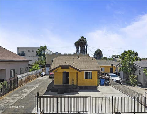 Photo of 130 W 85th St, Los Angeles, CA 90003 (MLS # OC26174408)