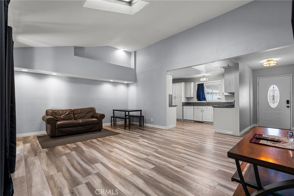 1418 Agnew