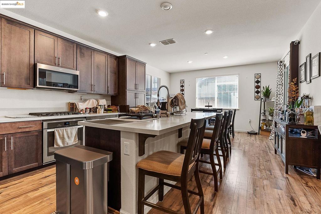 BRENTWOOD - Residential