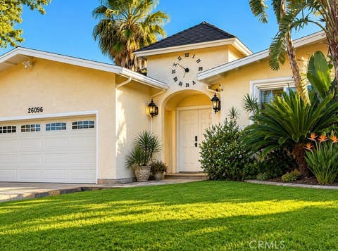 Photo of 26096 Adamor Road, Calabasas, CA 91302 (MLS # SR26132976)