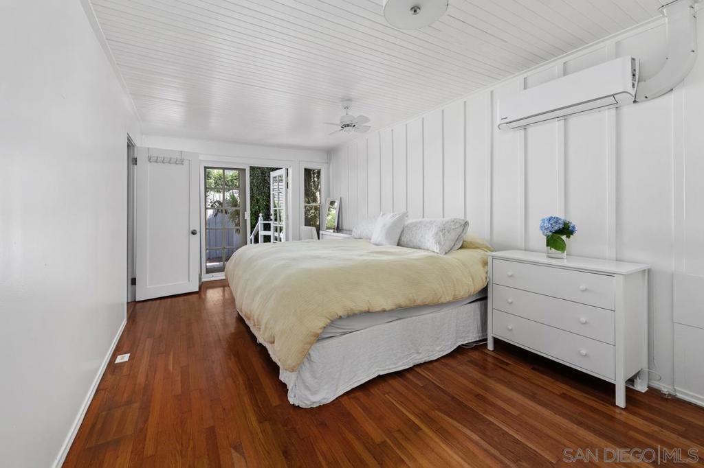 7847 49 Exchange Place