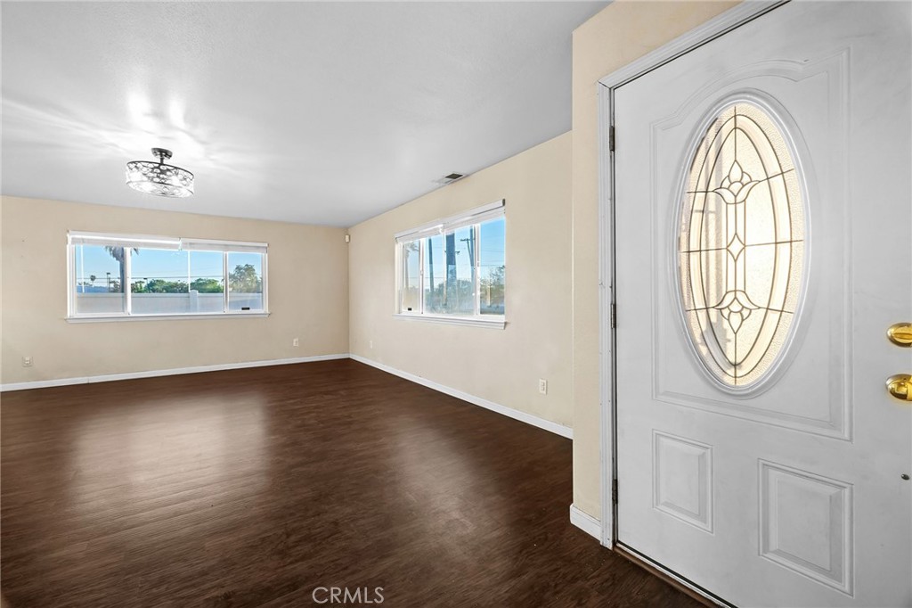 4 La Palma Drive