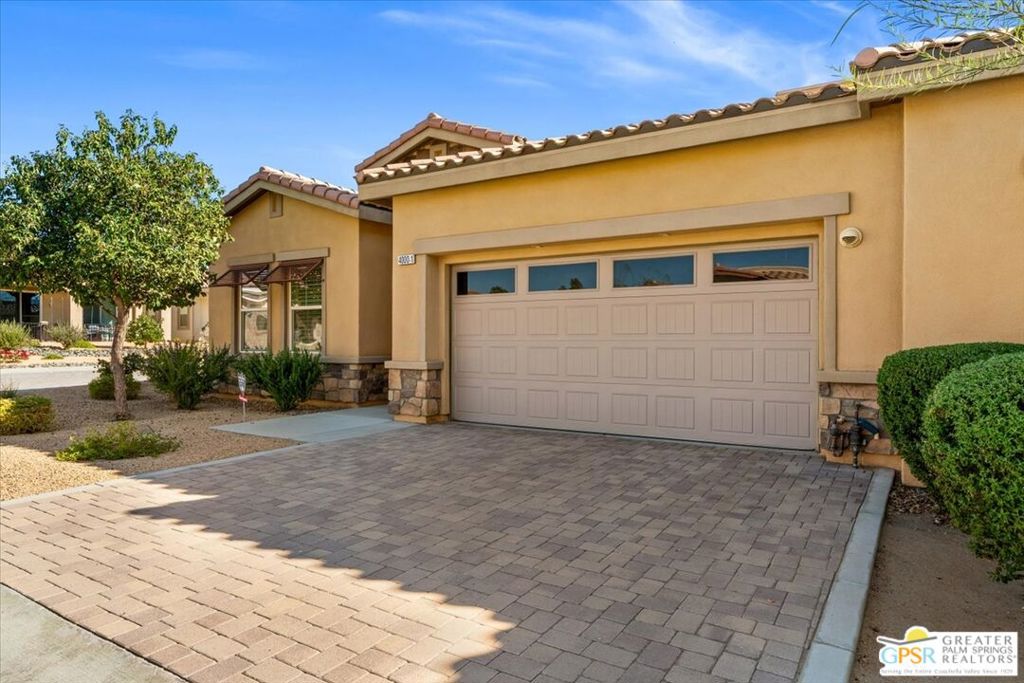 Villa Portofino - Residential