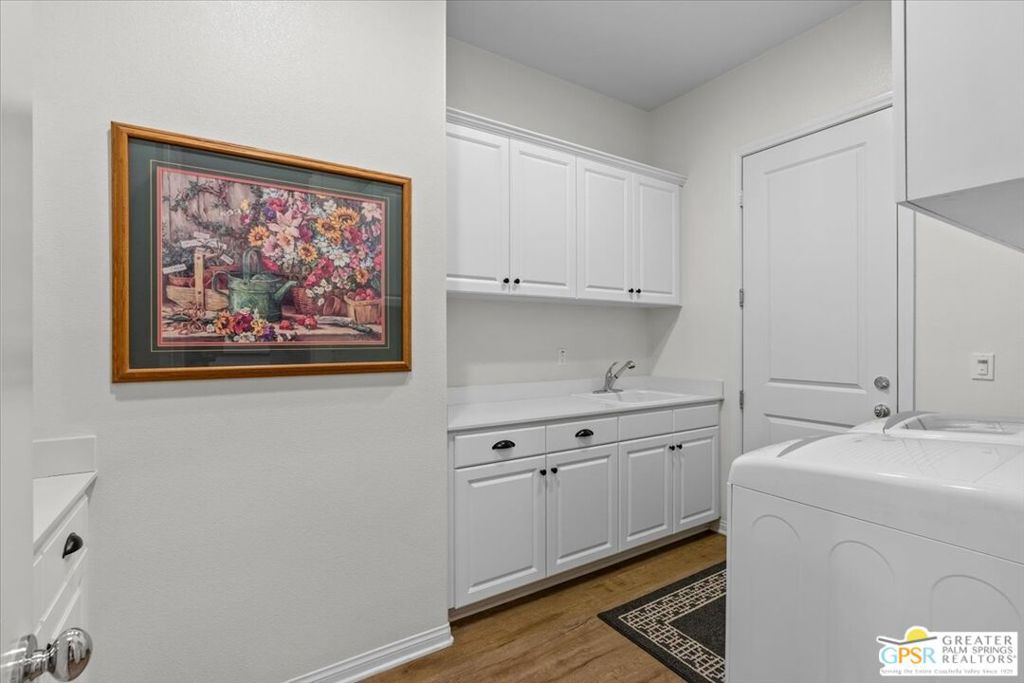 Villa Portofino - Residential