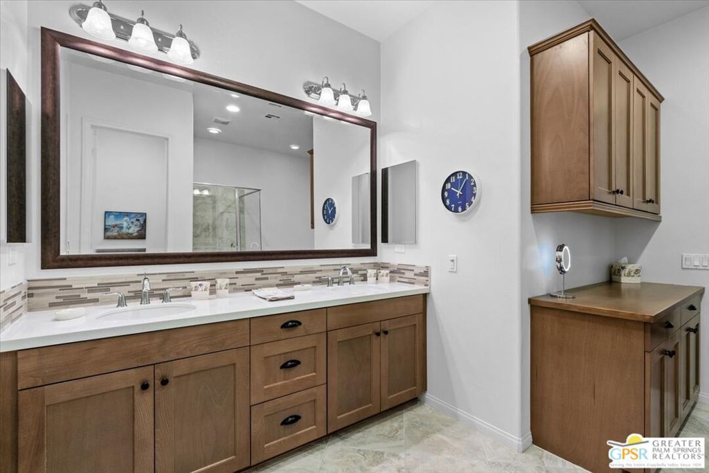 Villa Portofino - Residential