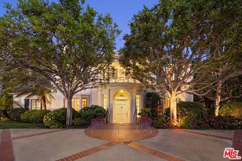 524 N Rockingham Avenue Los Angeles CA 90049