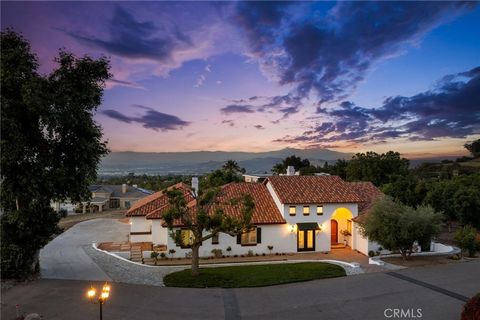 4368 Crown Ranch Road Corona CA 92881
