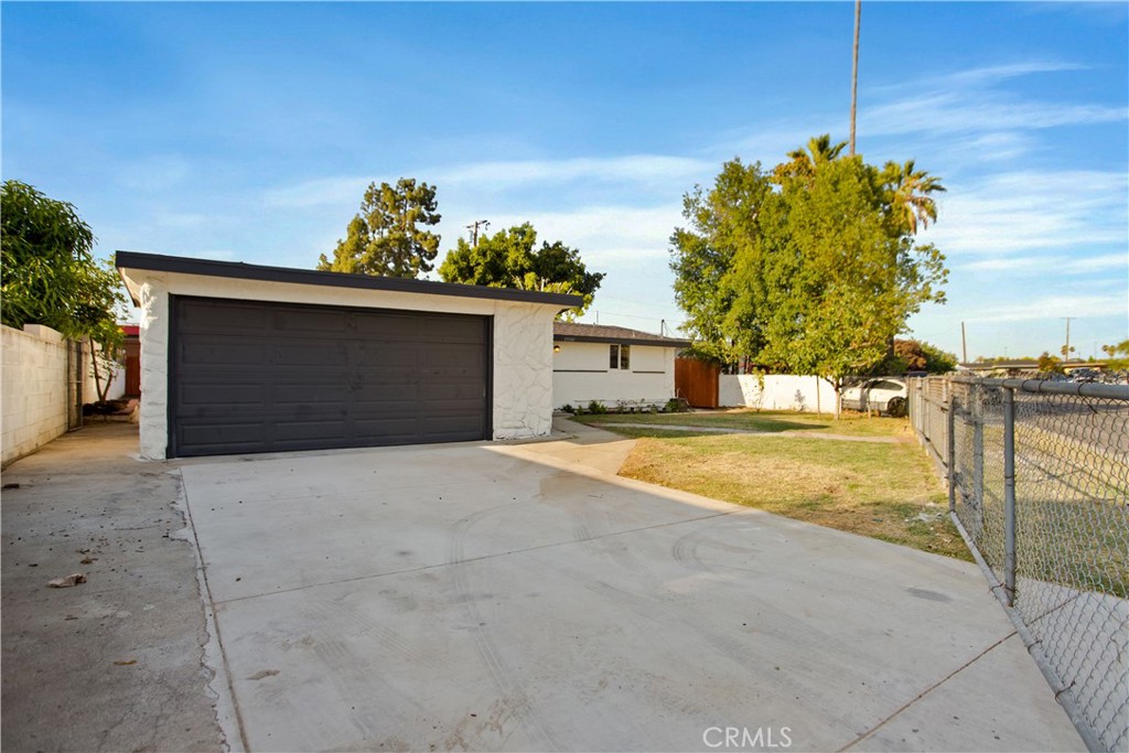 17141 E Tudor Street