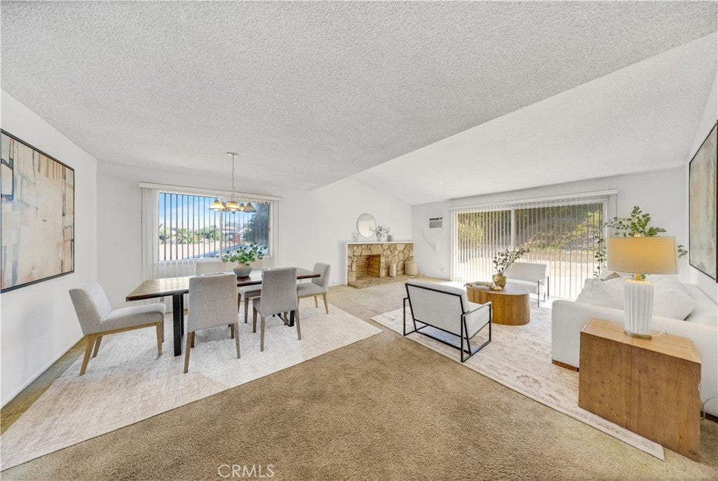 860 N 16th