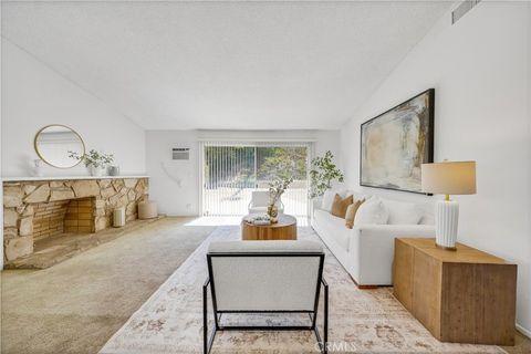 Photo of 860 N 16th ST, Montebello, CA 90640 (MLS # WS26159917)
