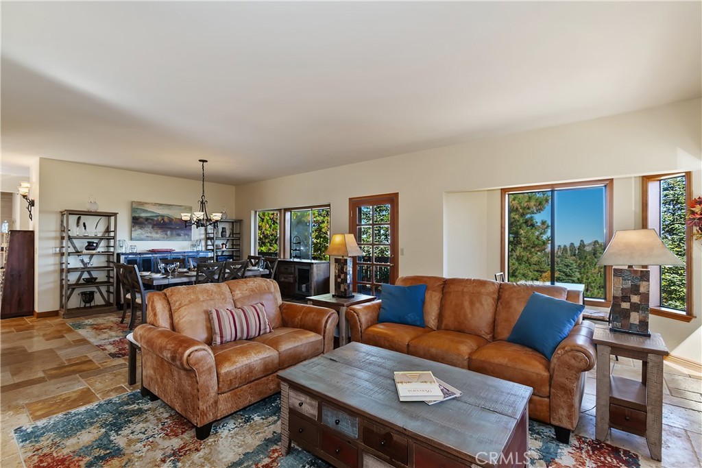 Arrowhead Woods (AWHW) - Residential