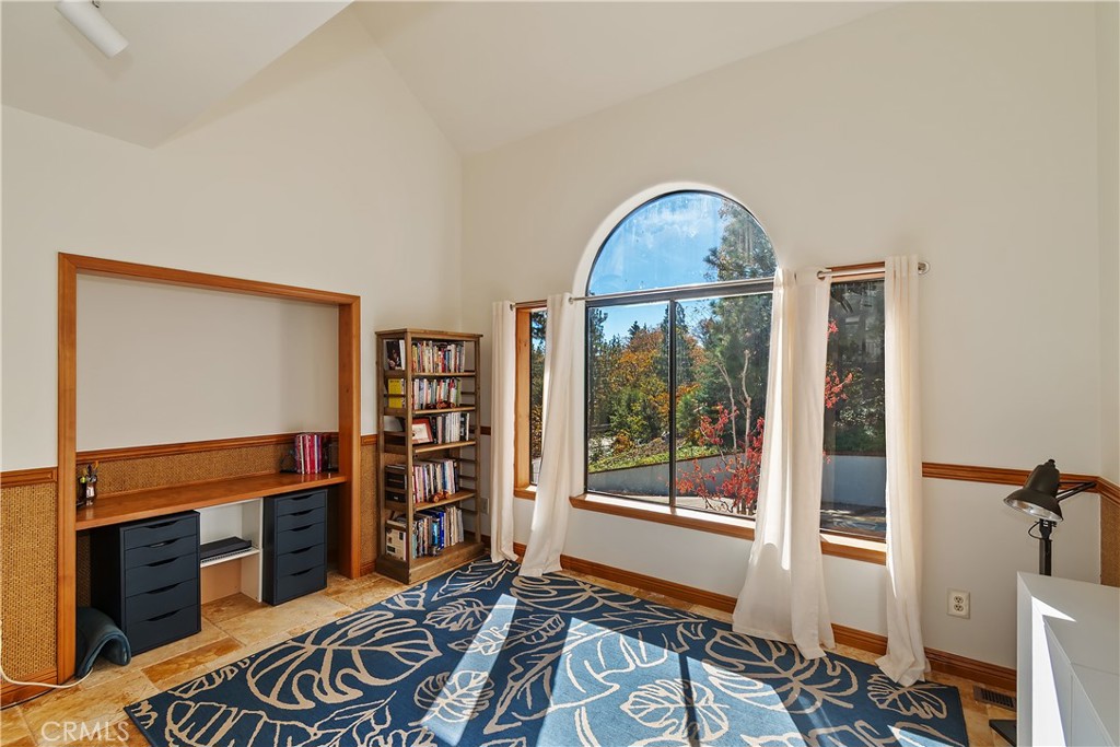 Arrowhead Woods (AWHW) - Residential