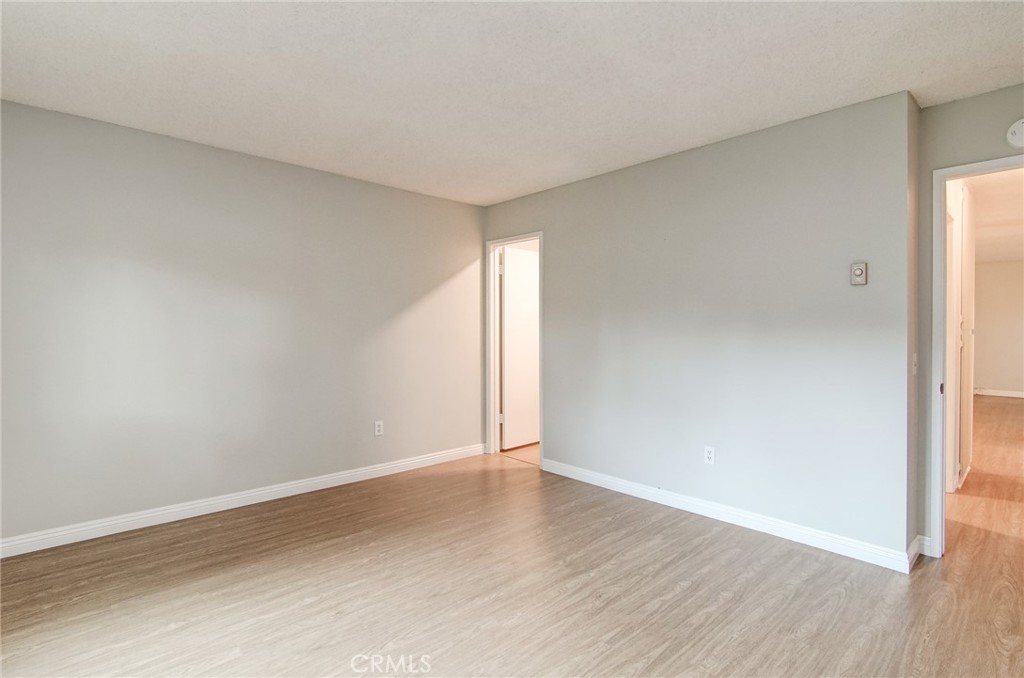 Huntington Landmark Townhomes (HLAN) - Residential