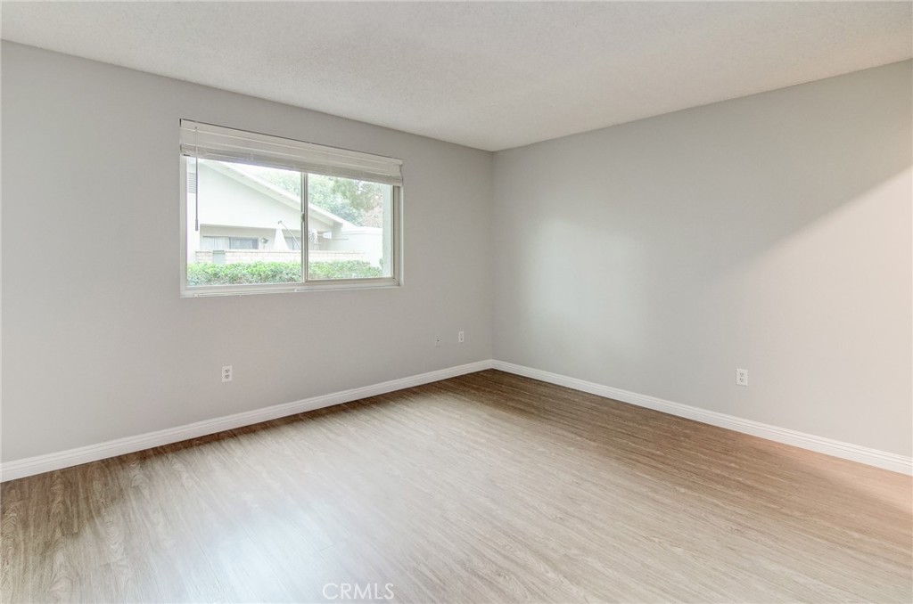 Huntington Landmark Townhomes (HLAN) - Residential