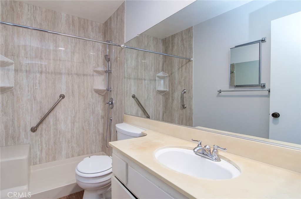 Huntington Landmark Townhomes (HLAN) - Residential