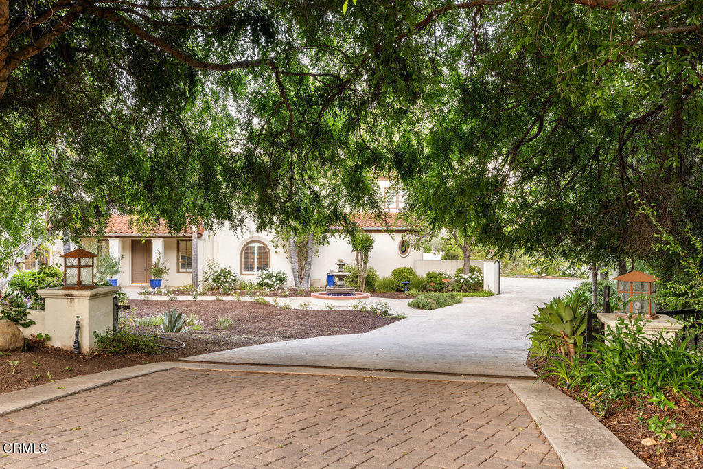 12986 Macdonald Drive