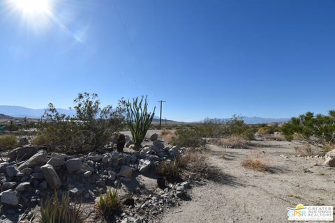Tiny photo for 75550 Dillon Road, Desert Hot Springs, CA 92241 (MLS # 26105038PS)