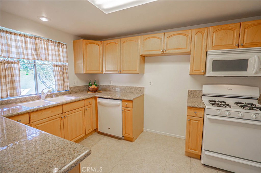 Friendly Valley (FRV) - Residential