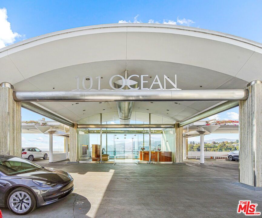 Stunning 2 bedroom lease available in the Prestigious, World-Class 101 Ocean Avenue building with breathtaking views from every room! A glass elevator takes you to a private entrance of this corner unit. Single-level condo boasts an open floorplan with chef's kitchen, living room and dining room area all w/ gorgeous ocean views including the spacious balcony where you'll want to savor the sunsets! The luxury primary bedroom with canyon vistas includes a large bathroom and plenty of closet space. This luxurious building was recently renovated and includes many 5-Star amenities such as a Concierge service, Resort Style Pool inclusive of Spa & BBQ area, Fitness center & Yoga room, Sky Deck on the top floor w/ Panoramic Views, 24-hour security, area to walk your pooch, Mediation Garden & direct access to the Beach! This is Coastal California living at its finest - close to all the amazing restaurants and shops downtown Santa Monica has to offer yet far enough away to feel secluded.