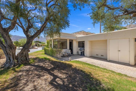 Tiny photo for 73497 Mariposa Drive, Palm Desert, CA 92260 (MLS # 219152576DA)