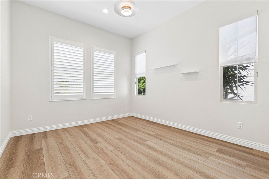 126 Imagination Trail, Irvine CA 92620 - Photo 8