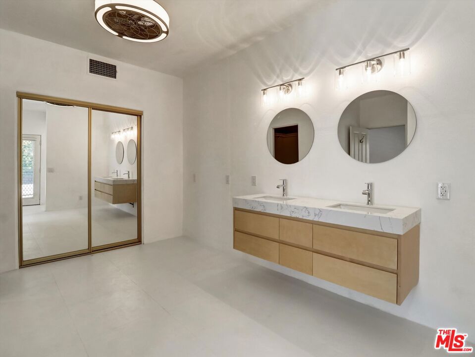 Hovely Estate - Residential