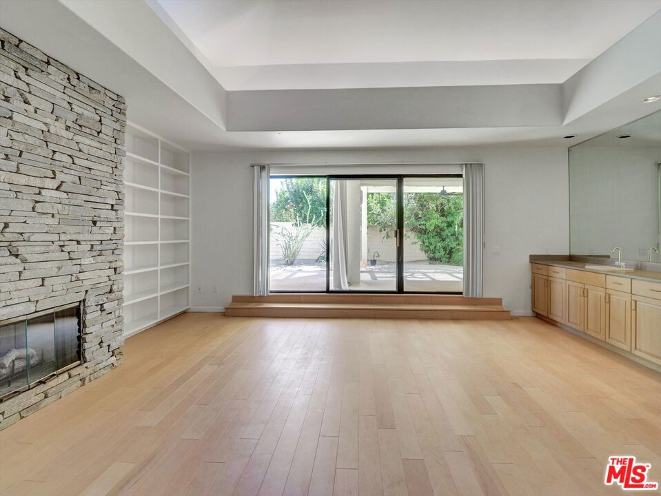 Hovely Estate - Residential