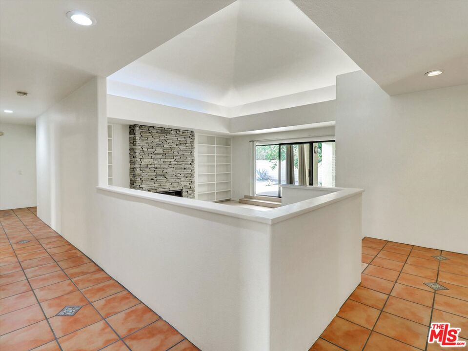 Hovely Estate - Residential