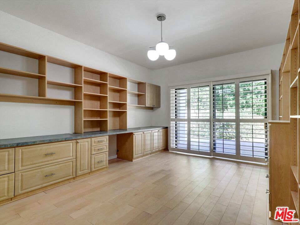 Hovely Estate - Residential