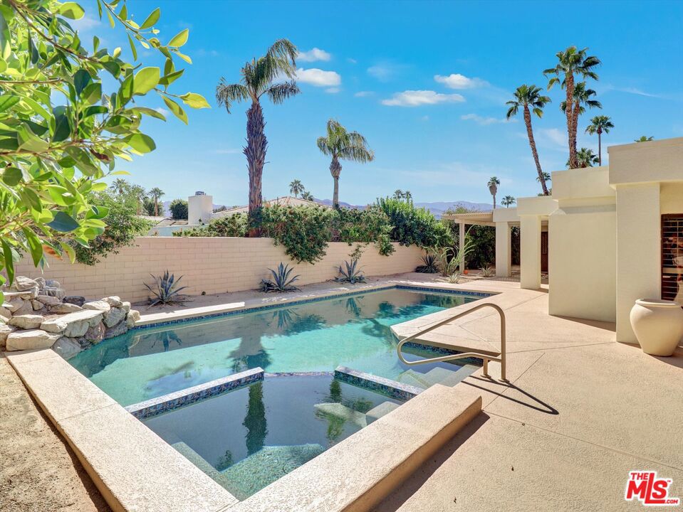 Hovely Estate - Residential