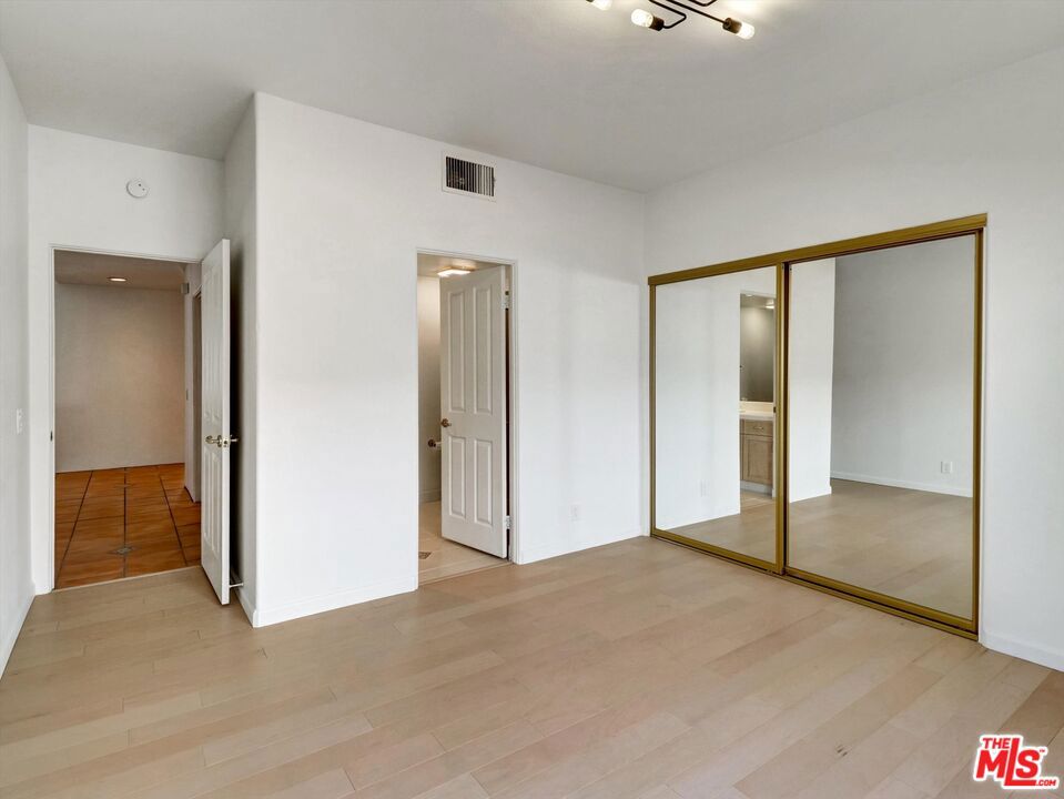 Hovely Estate - Residential
