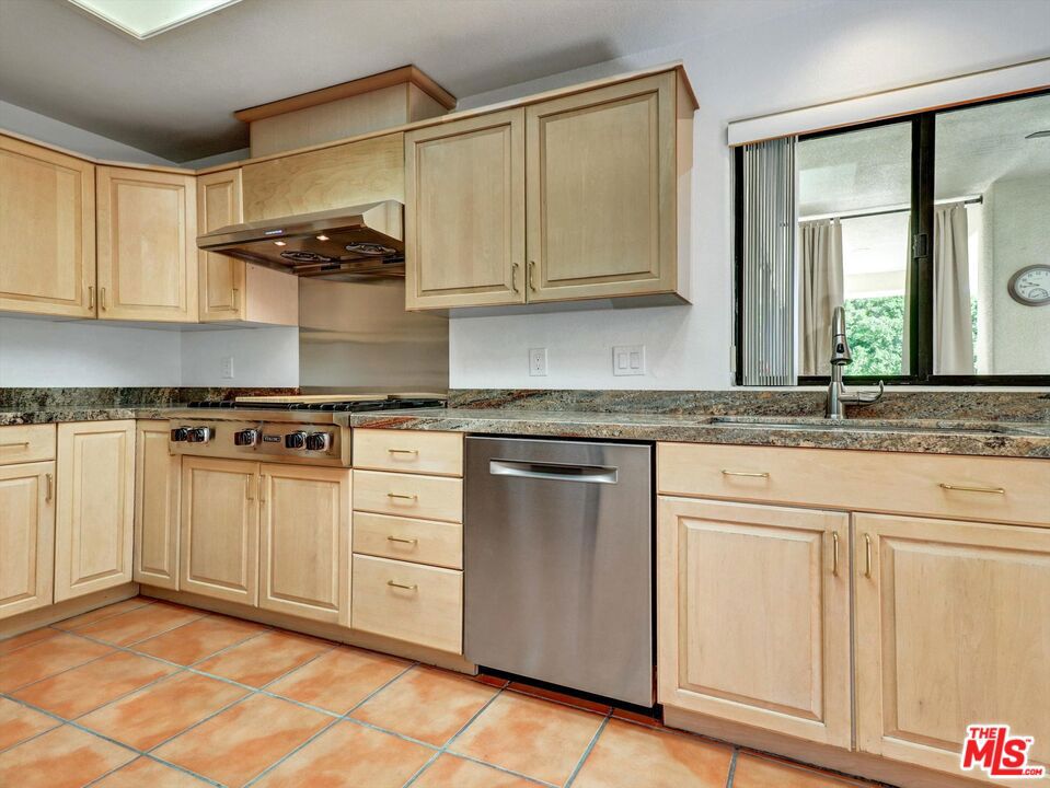 Hovely Estate - Residential