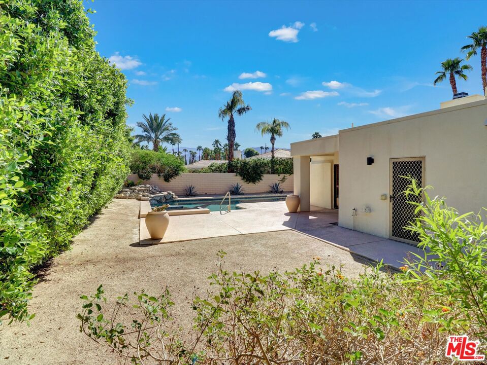 Hovely Estate - Residential