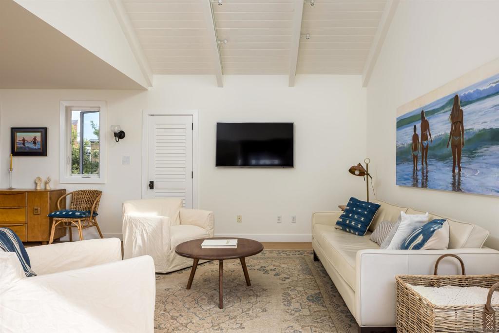 325 S Sierra Ave Unit 8