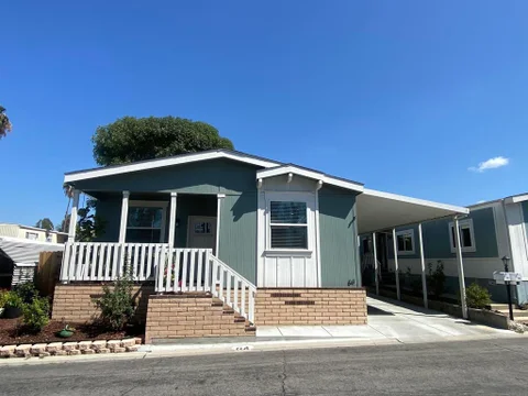 MLS: 260022932SD