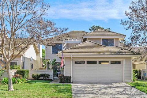 Photo of 1922 Spyglass Circle, Vista, CA 92081 (MLS # NDP2601277)