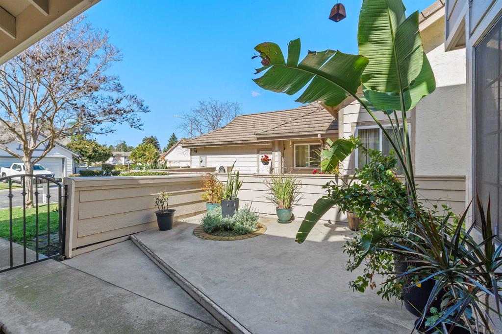 1922 Spyglass Circle