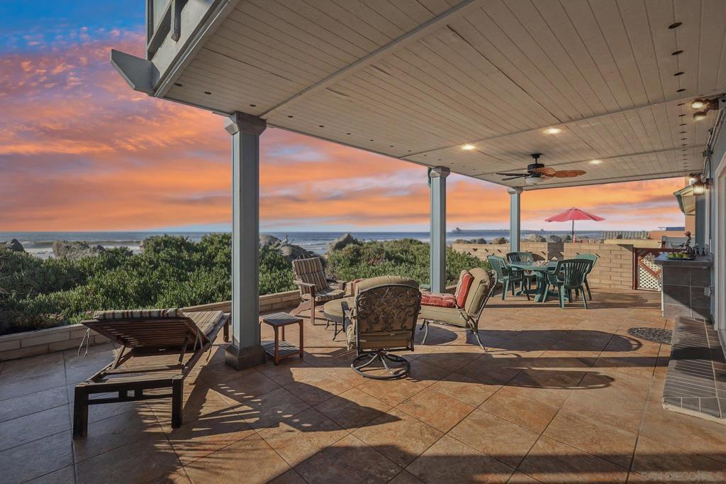 1352 Seacoast Dr