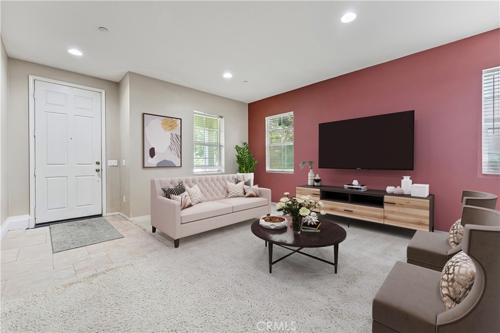 15601 N Peak Lane