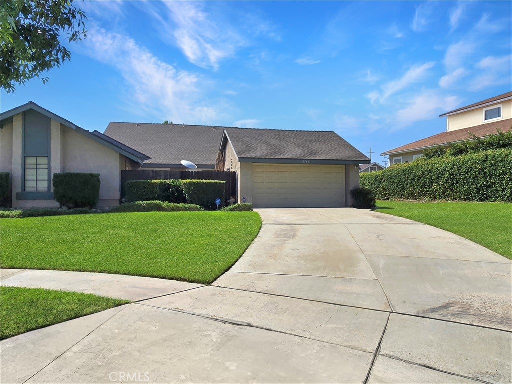 8543 RICHWOOD Drive