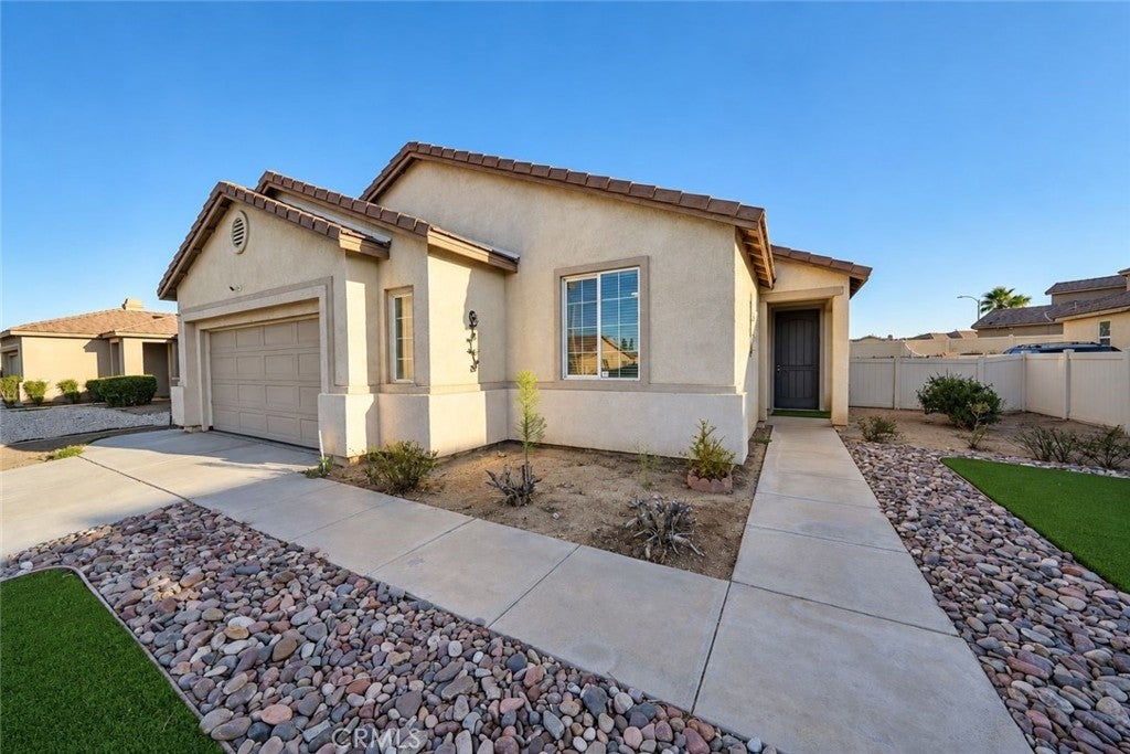 11825 Poppy Road