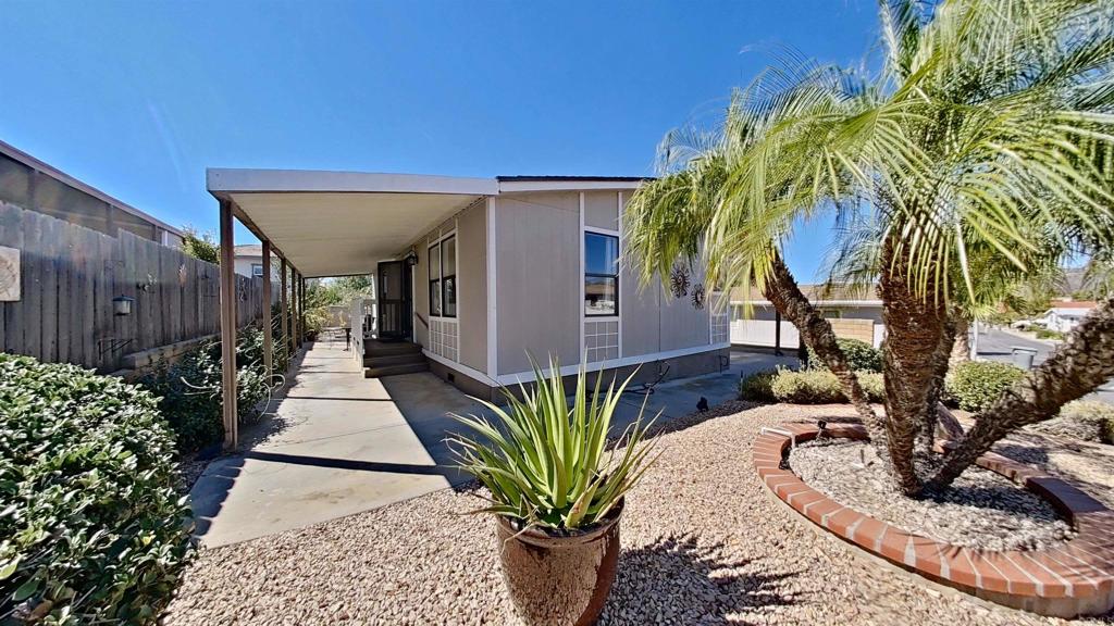 1635 Toyon Gln