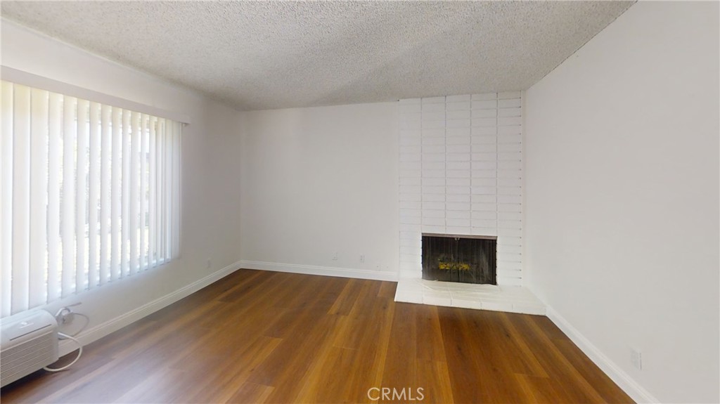 Tustin Place - Residential Lease