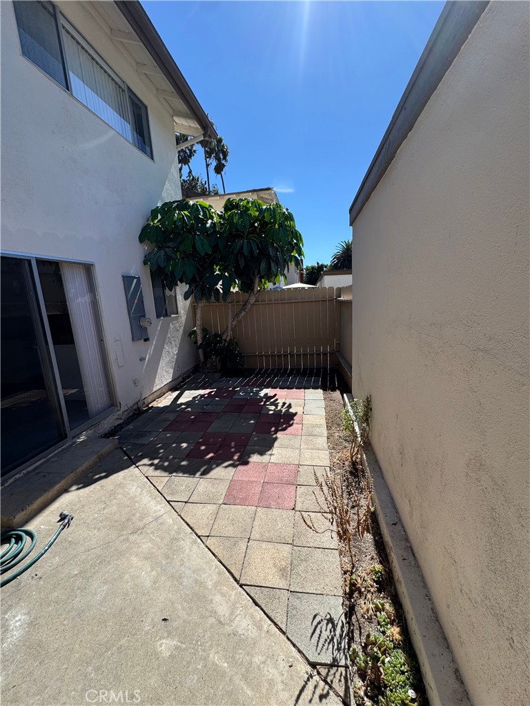 Tustin Place - Residential Lease