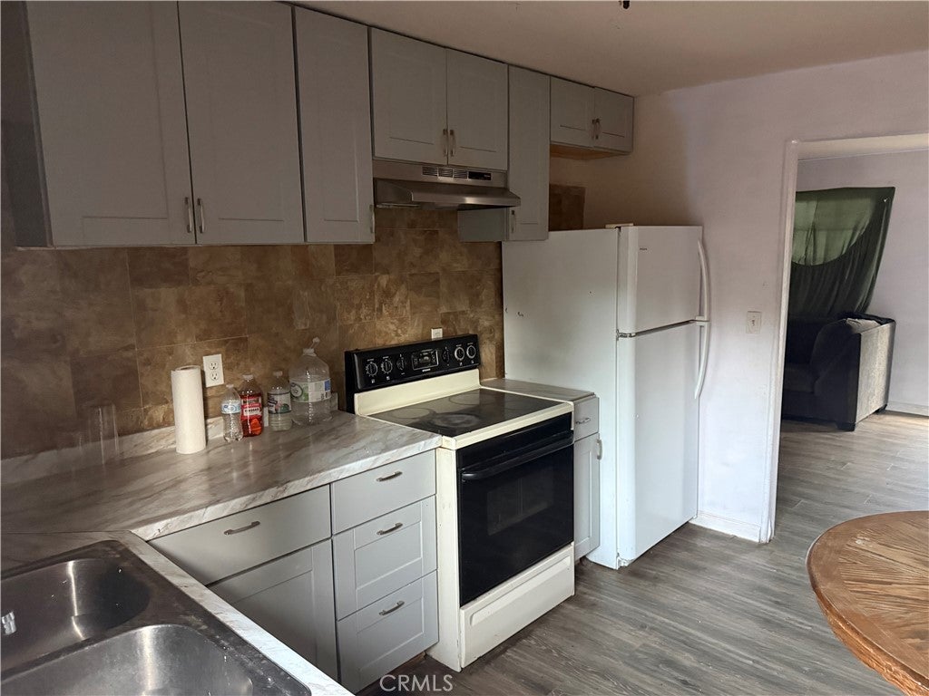 14380 Woodland